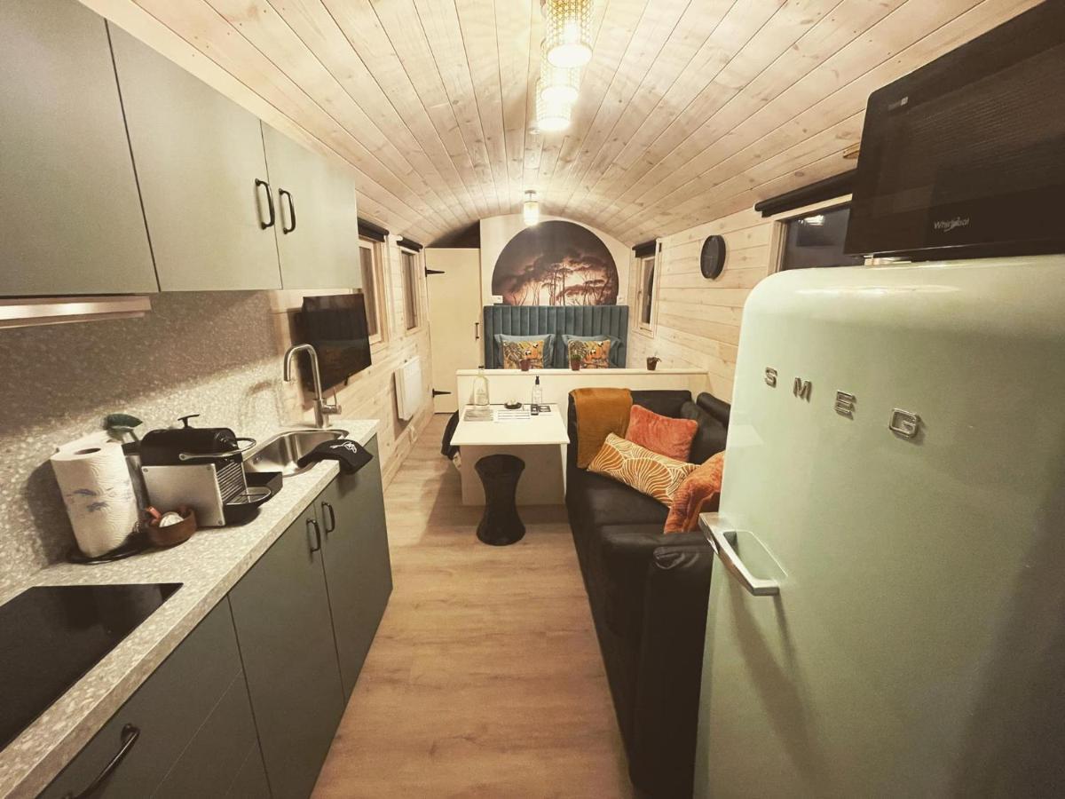 Boris & Barney Acomodação com café da manhã Mechelen Exterior foto